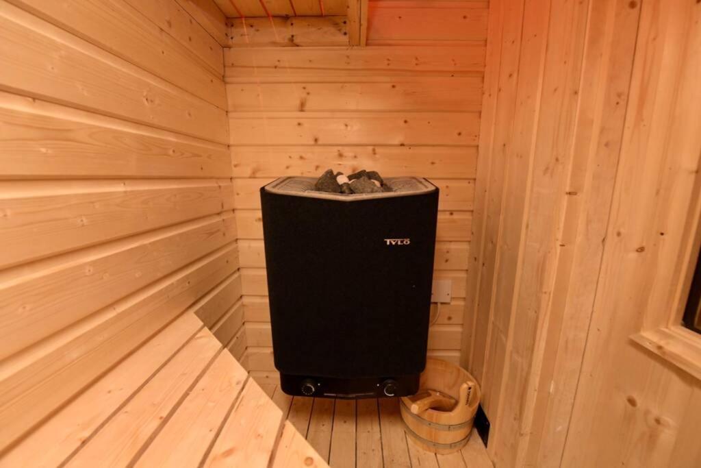 Flanders Loft Luxury Apartment With Sauna Dungiven Exterior foto