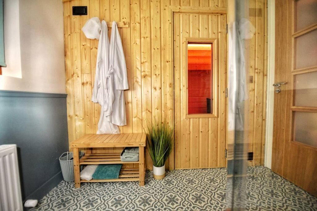 Flanders Loft Luxury Apartment With Sauna Dungiven Exterior foto